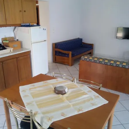 Iris Seafront Fourka