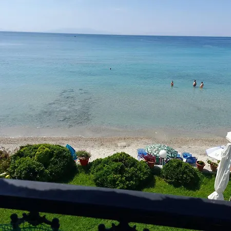 Iris Seafront *