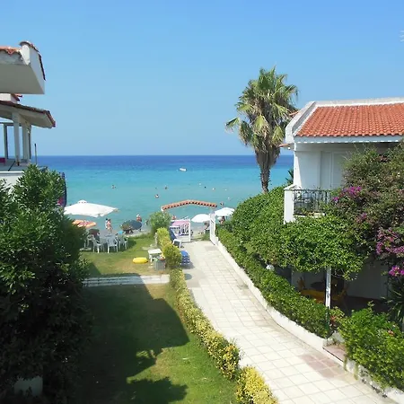 Apartament Iris Seafront Fourka