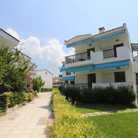 Iris Seafront * Fourka