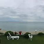 Apartman Iris Seafront *