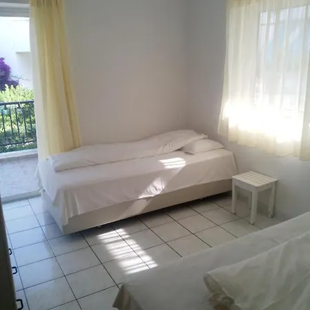 Iris Seafront Fourka