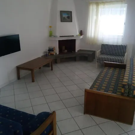 Iris Seafront Apartmán