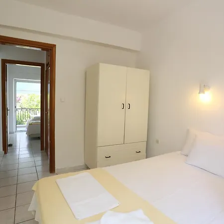 Apartamento Iris Seafront Fourka