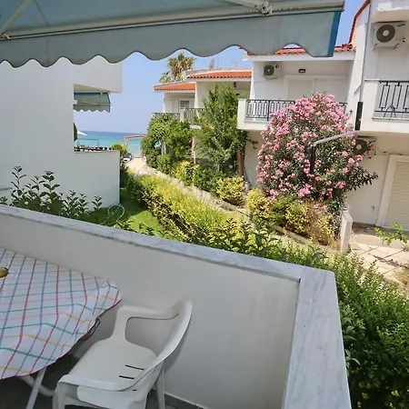 Iris Seafront Fourka