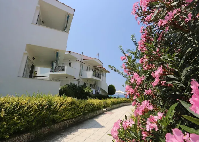 Iris Seafront Appartement *
