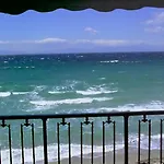 Iris Seafront * Fourka