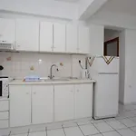 Iris Seafront Apartment *