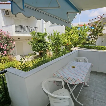 Iris Seafront Фурка