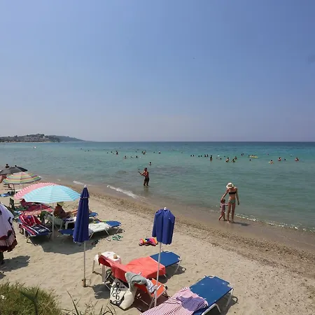 Apartament Iris Seafront Fourka