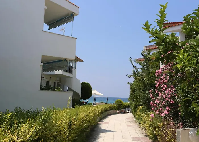 Iris Seafront * Fourka
