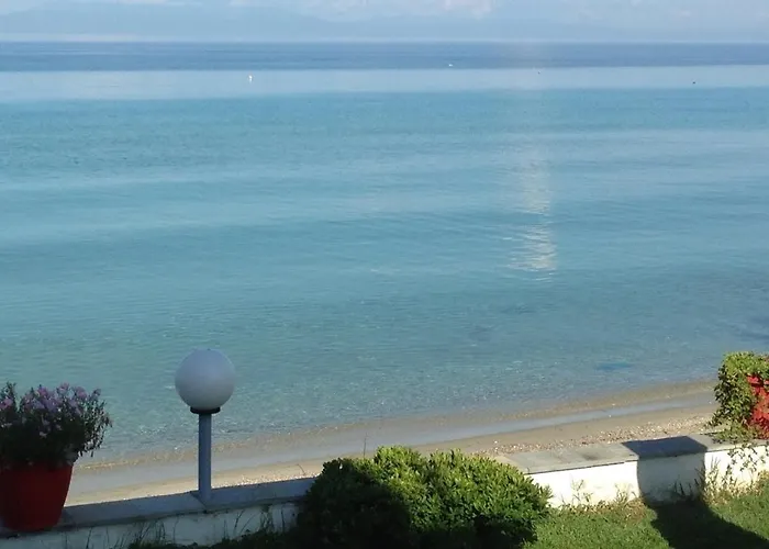 Apartment Iris Seafront Fourka