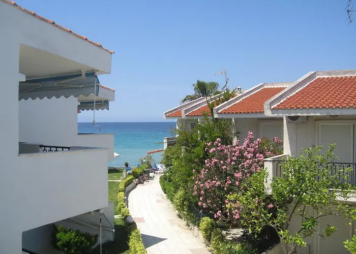 Iris Seafront Fourka