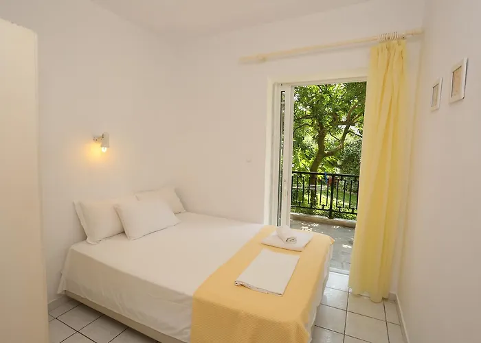 Iris Seafront Apartment